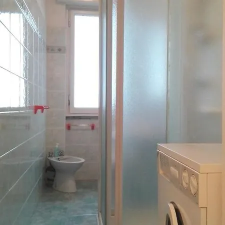 Bianca House Sea View * レヴァント
