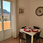 Bianca House Sea View Daire *
