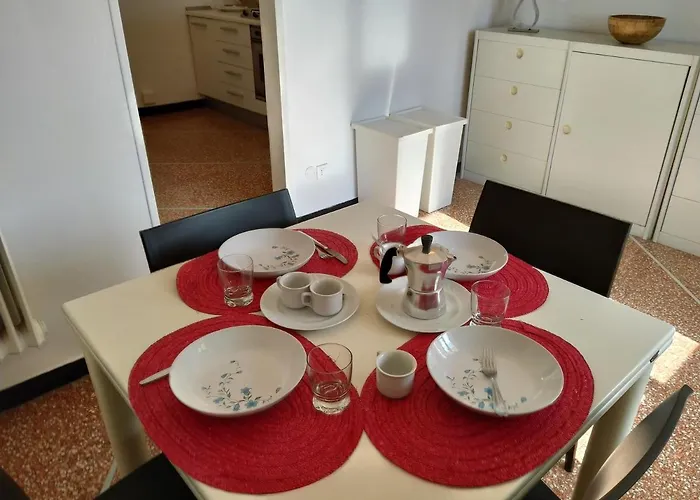 Bianca House Sea View Apartament *
